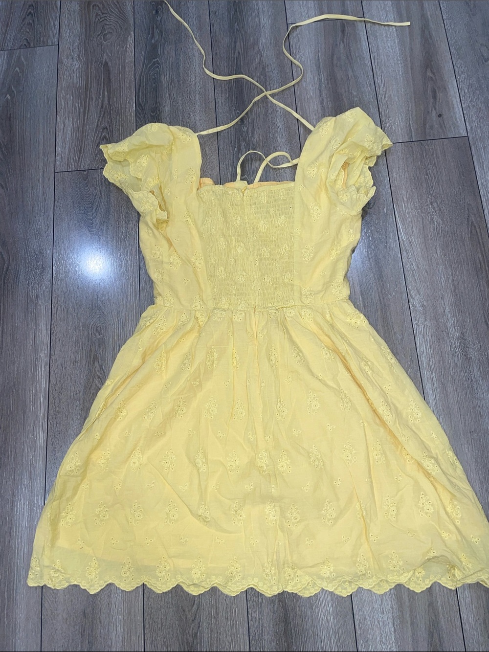 RIHOAS Yellow Eyelet Halter Ruffle Mini Dress - Picture 3 of 9